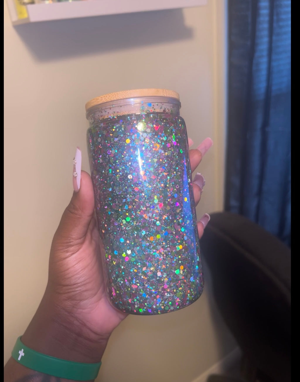 Premade 16 oz glitter cup